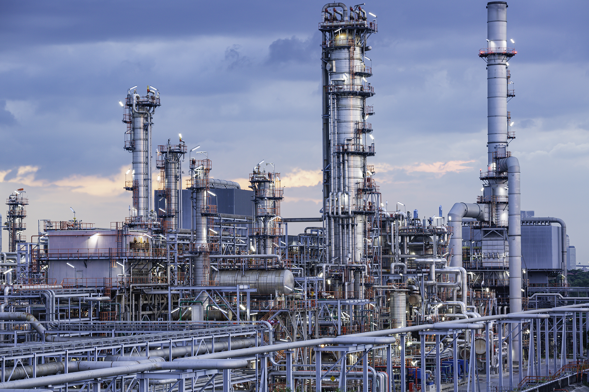 Oil refinery and plant tower column refinery of petroc